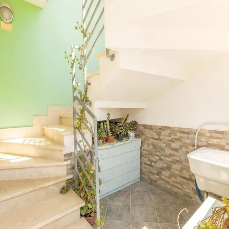 Le Stanze Della Baia Apartment
